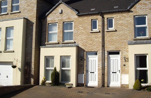 Coleraine Cottage | Three Bedroom Townhouse - The Mallow