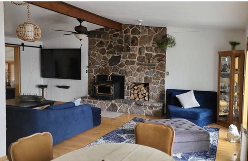 Nipissing House | Three bedroom, two bath, private waterfront retreat!