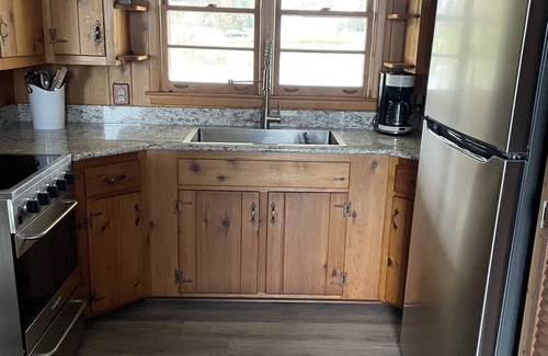 Wilson Cottage | Three bedroom two bath lake front cottage Wilson NY.