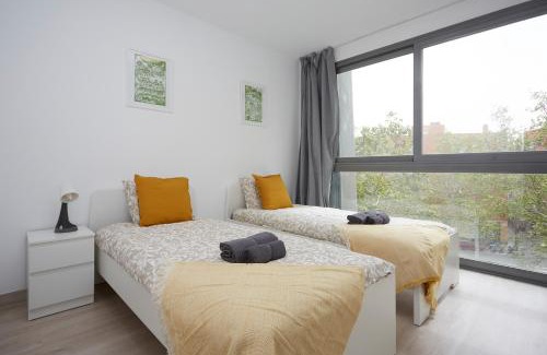 Provencals del Poblenou Apartment | Three bedroom Two bathroom apartment Close to Beach