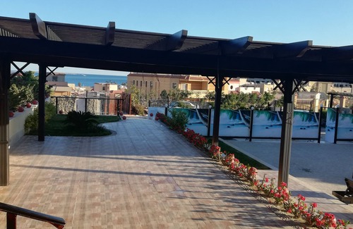 Al Ahyaa Villa | Three bedrooms apartment in a private villa