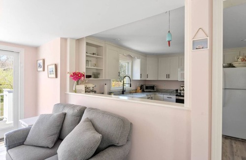 Plymouth House | Three Bouys at Priscilla Beach