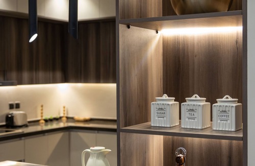 Medina Apartment | Three BR Luxurious & Spacious Flat in Almadinah