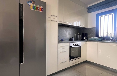 Costa Meloneras House | Three-Level House in Meloneras with Private Garden and Community Pool