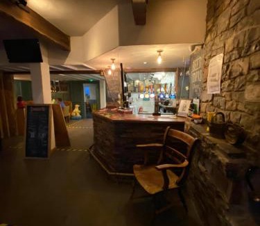 Barry Hotel | Three Horseshoes Country Inn