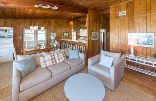 Sandbridge House | Three Knots