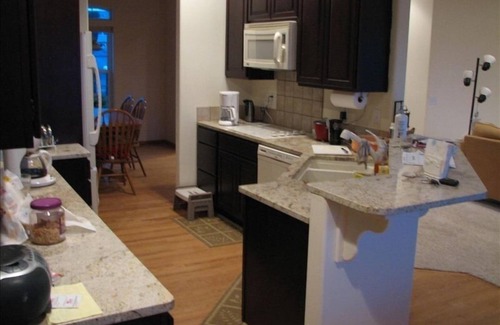 Malaga House | Three Lakes Getaway. Beautiful Waterfront Home, 5 miles to Wenatchee.