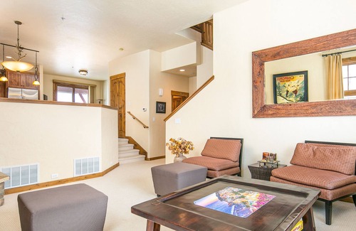Bear Crossing House | Three-Level Townhome with Stunning Mountain Views, Fireplace, Deck & Balcony