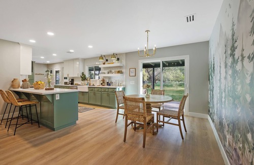 Three Rivers House | Three Oaks - Perfectly designed getaway!