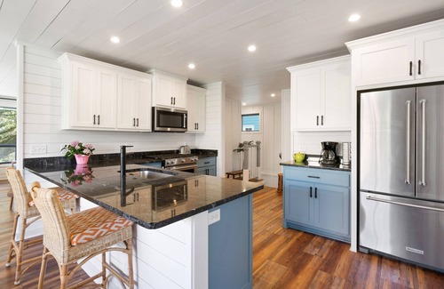 East Beach House | Three Oaks Cottage w/Private Pool on East Beach