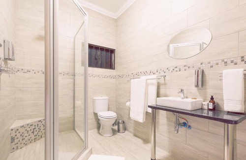 Eldoraigne House | Three Olives Guesthouse