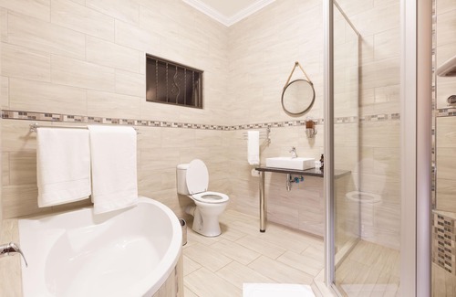 Eldoraigne House | Three Olives Guesthouse