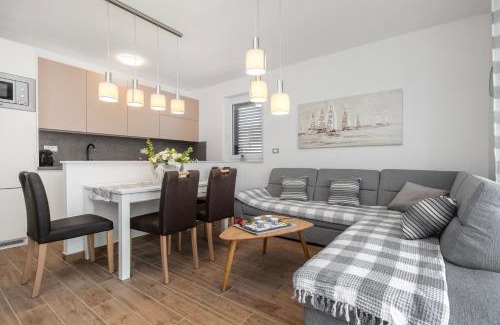 Tribunj Apartment | Three Olives