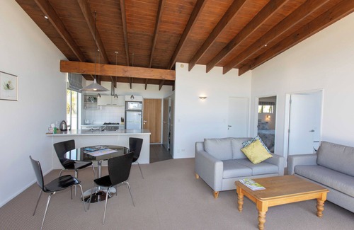 Lake Tekapo House | Three Rivers 2 Bedroom Cottage
