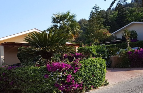 Magazzini Apartment | Three-room apartment in the right location in Elba