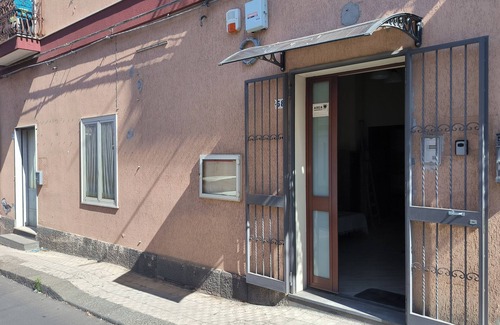 Belpasso House | Three-room apartment with 2 bathrooms for couples or families