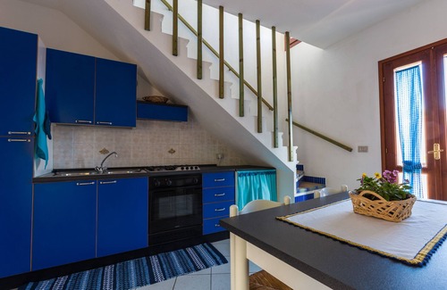 Agrustos House | Three-room apartment with large garden