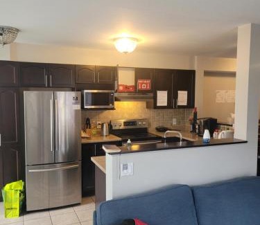 Cardinal Creek House | Three-room townhouse