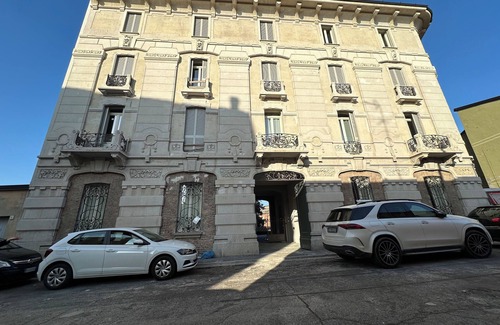 Cremona Apartment | Three-room World Map, Free Parking (2 bedrooms)