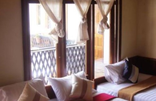 Nyaungshwe Bed & Breakfast | Three Seasons Inn & Spa