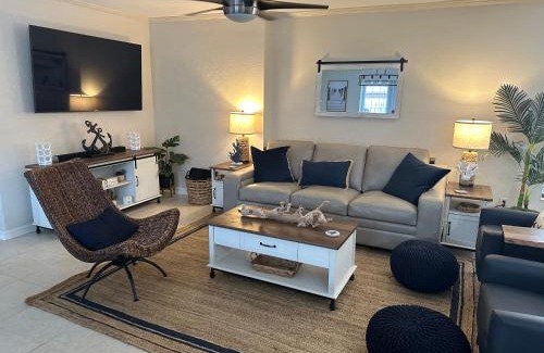 New Smyrna Beach Apartment | Three Treasures Beach House