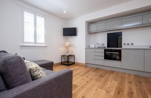 Pettistree House | Three Tuns Apartments - Hazel - Aldeburgh Coastal Cottages
