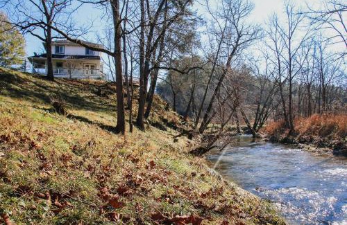 Marshall House | Three Waters
