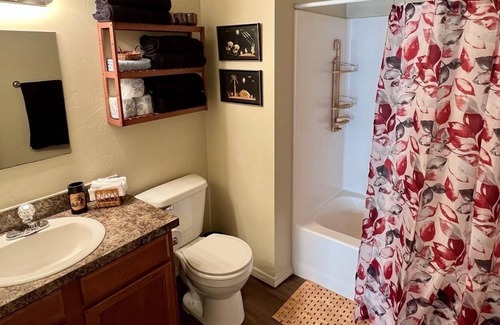 Clinton Apartment | Thrifted Chic with Asian Flair 2 Bedroom Apartment