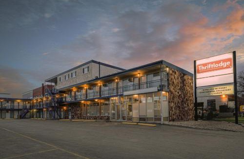 Regina Hotel | Thriftlodge by Wyndham Regina North
