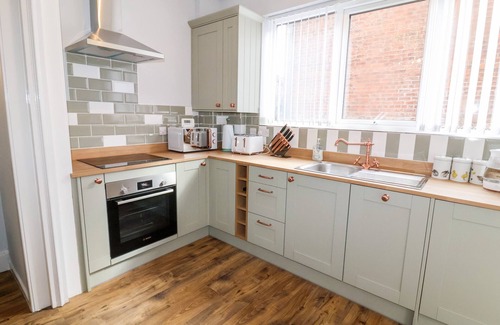 Ripon House | THROUGH THE LOOKING GLASS, pet friendly, with a garden in Ripon