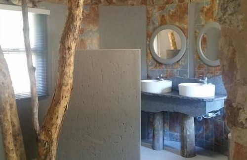Leeupoort Cabin | Thulani Game Lodge And Eco Estate