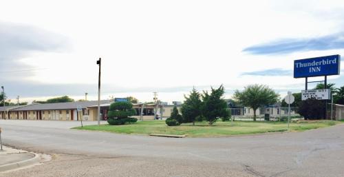 Liberal Hotel | Thunderbird Inn
