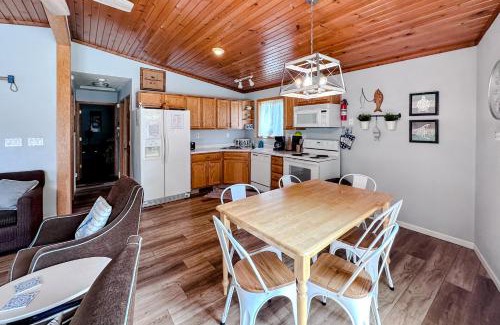 Lake Delton Apartment | Thunderbird Resort Condo