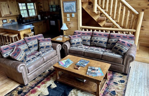 Townsend Cabin | Thunderhead Mountain Expanse-Breathtaking View!