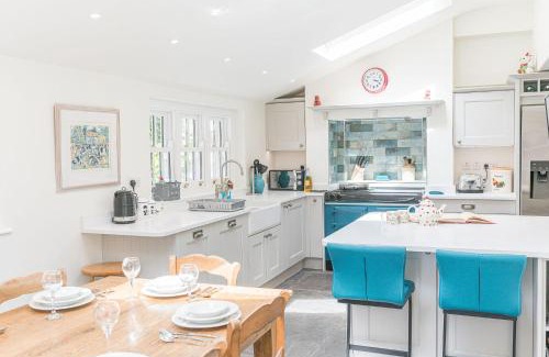 Coniston House | Thwaite Cottage Coniston