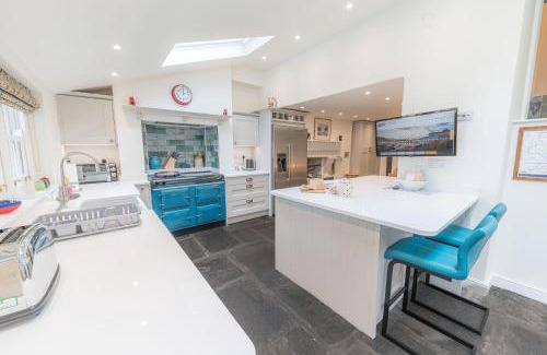 Coniston House | Thwaite Cottage Coniston
