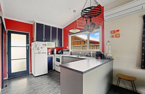 Clyde House | Thyme Away - Clyde Holiday Home