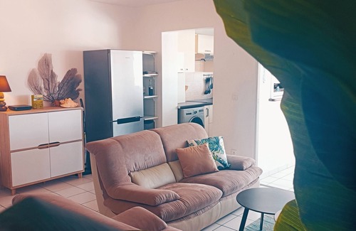 Tartane Apartment | Ti'Bato apartment and panoramic view