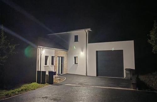 Ruca House | Ti vakansin war aod an emrodez