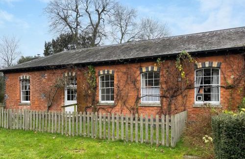 Tibberton House | Tibberton Court Apartment 2 - Uk48589