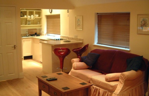 Painswick Bed & Breakfast | Tibbiwell Lodge - B&B
