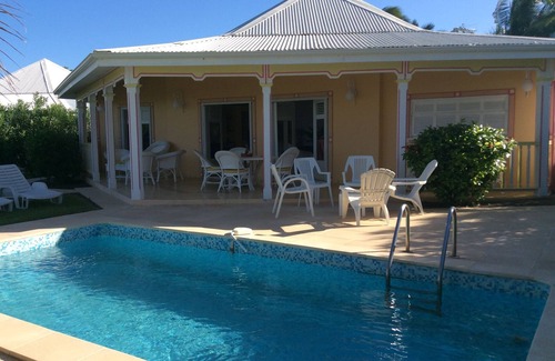 Saint-Francois Villa | Tibomb CHARMING VILLA WITH 180 ° SEA VIEW 130 meters from the beach