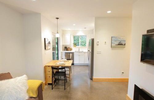 Tofino House | Tidal Retreat Cabin