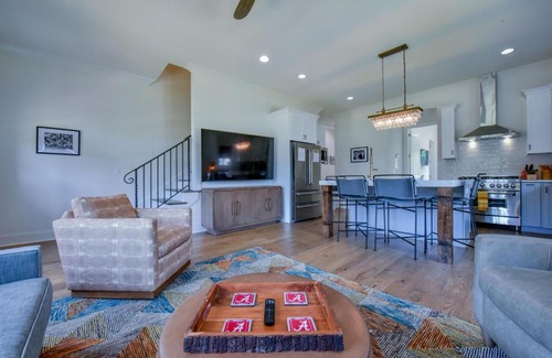 Druid City House | Tide on 12th
