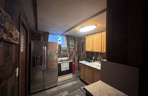 Kenai Peninsula Borough Apartment | Tide Place - Bear Den