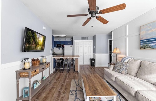 Heron Harbour Isle Condo | Tide Together, Updated 2Bdrm 2 Ba Condo/Outdoor & Indoor Pools/Close to Beach