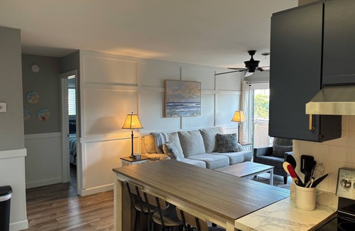 Heron Harbour Isle Condo | Tide Together, Updated 2Bdrm 2 Ba Condo/Outdoor & Indoor Pools/Close to Beach