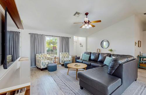 Diplomat House | Tide & True