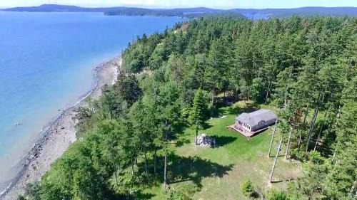 Decatur Island House | TideAway Farm on Private Island! Escape & Indulge Mother Nature!