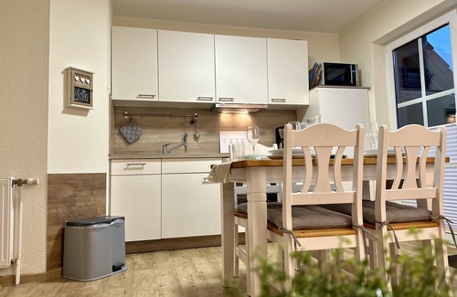 Horumersiel Apartment | "Tidehuus am Meer: 56sqm, barrier-free, terrace, perfect for 3 people"